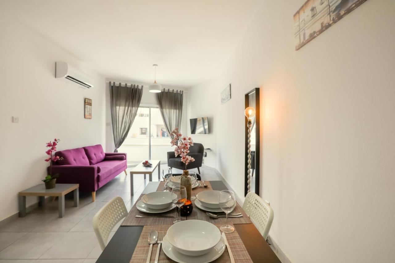 Andriana City Centre Flat Larnaca Bagian luar foto